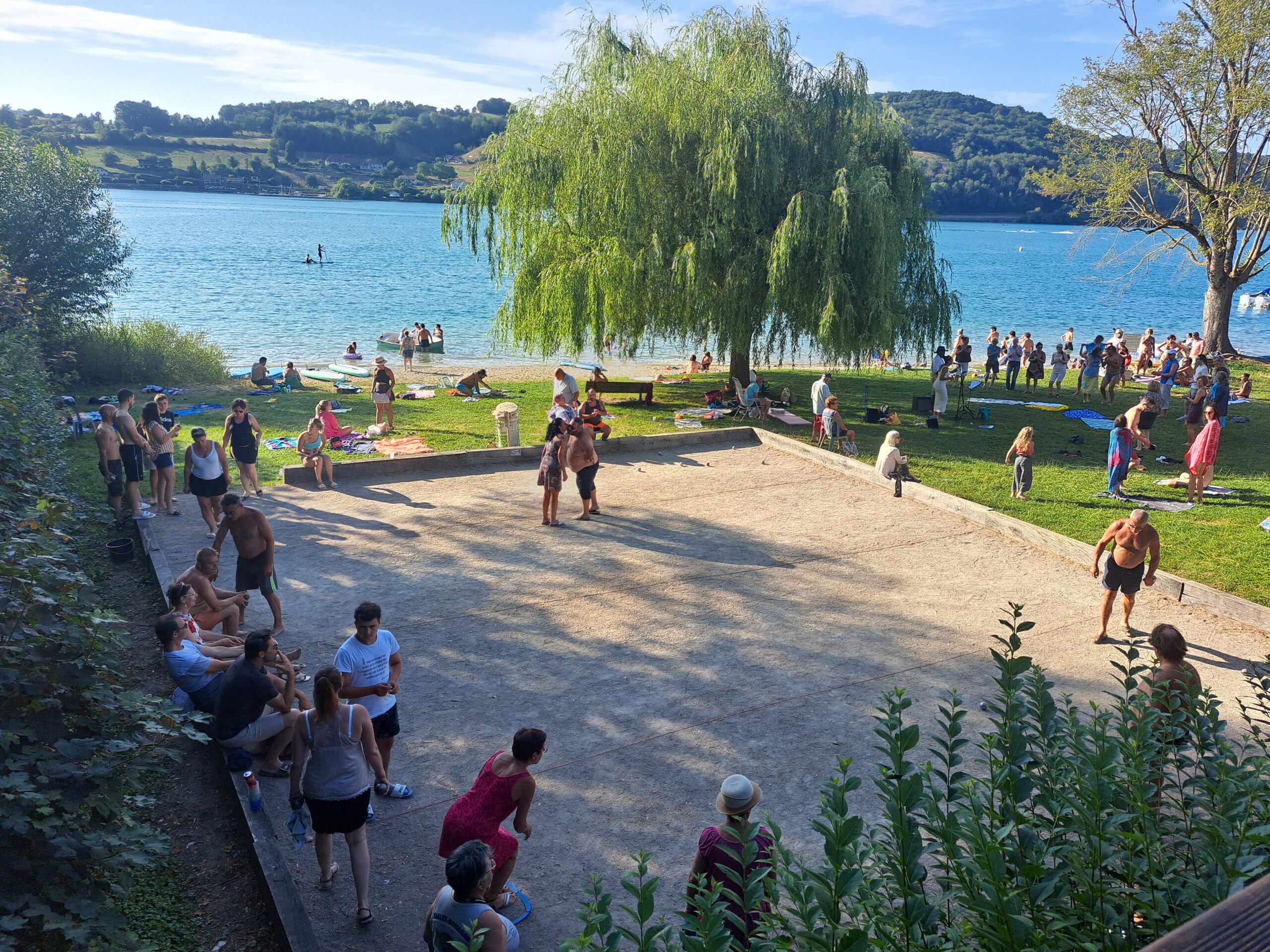 pétanque bord du lac
